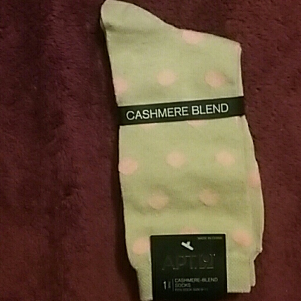 Cashmere-blend socks